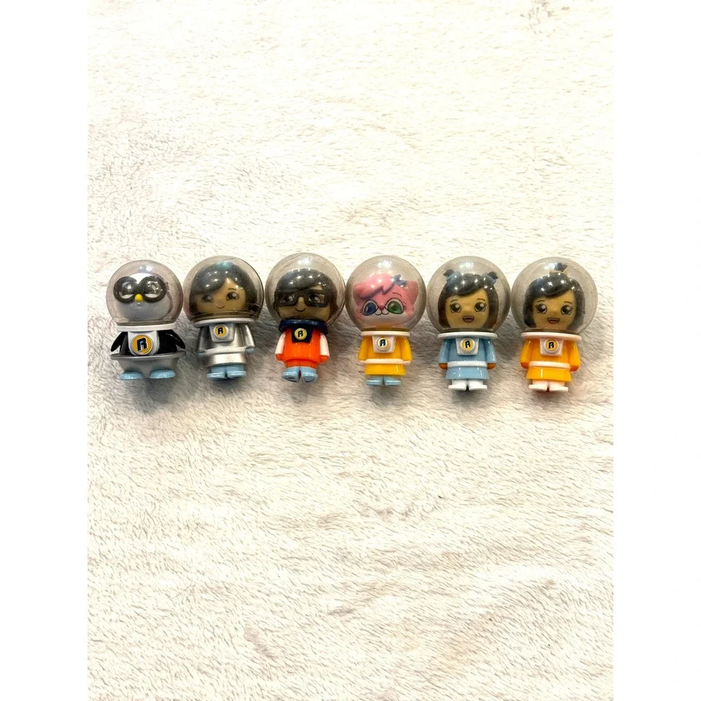 Ryans World Space Astronaut Mini Figure Lot of 6 Gus Combo Panda Ryan Fiures